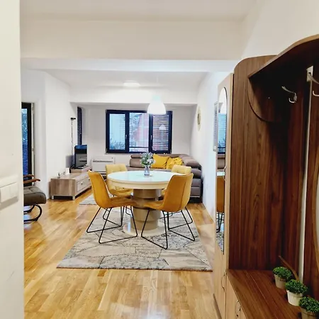 Kamche Lux Apartment Szkopje Kültér fotó