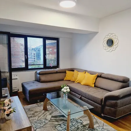 Kamche Lux Apartment Szkopje Kültér fotó