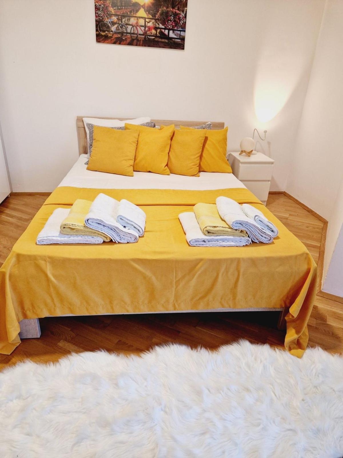 Kamche Lux Szkopje
